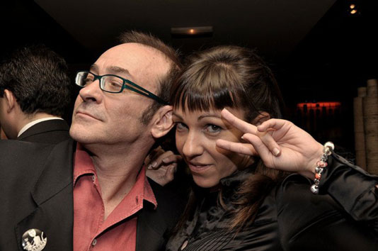 Javier Puebla y Laura Muñoz... bailando.