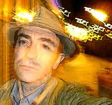 Durante un a&ntilde;o escrib&iacute; un cuento cada d&iacute;a..., y as&iacute; fue como me convert&iacute; en EL CAZADOR DE CUENTOS